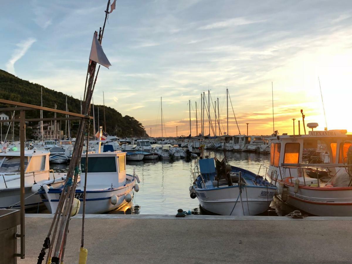 Lodge entre ciel et mer Saint-Cyr-sur-Mer Eksteriør billede